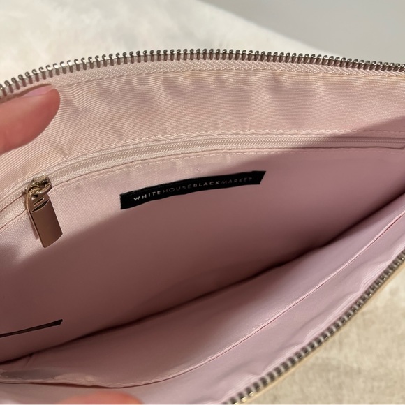 White House Black Market Pink Floral Clutch Wristlet Bag - Picture 3 of 6